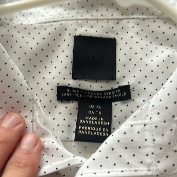 MENS WHITE DRESS SHIRT WITH SMALL BLACK DOTS - Picture 3 of 7